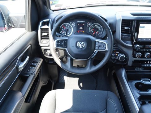 Used 2025 RAM 1500 Big Horn AWD/4WD image 11