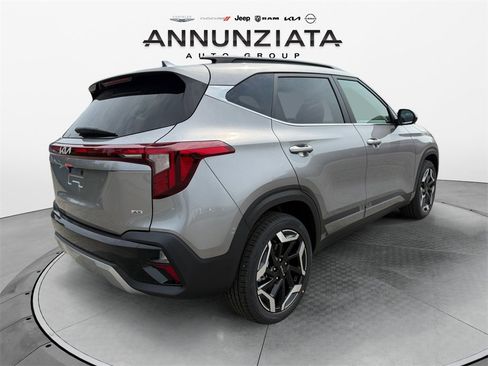 New 2026 Kia Seltos SX w/ SX Sunroof Package image 5