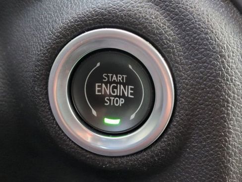 Used 2022 Chevrolet Silverado 1500 RST w/ Convenience Package II image 19