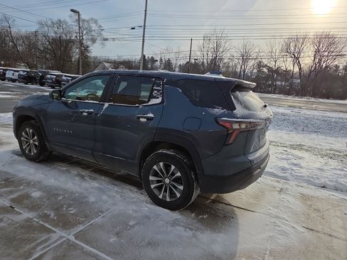 Used 2025 Chevrolet Equinox LT image 5