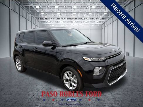 Used 2020 Kia Soul S FWD image 1