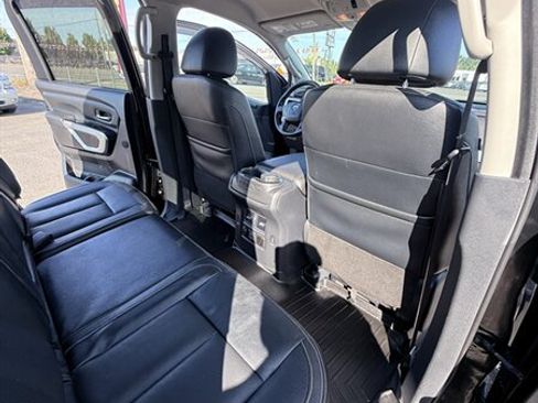 Used 2019 Nissan Titan PRO-4X w/ Pro-4x Convenience Package AWD/4WD image 28
