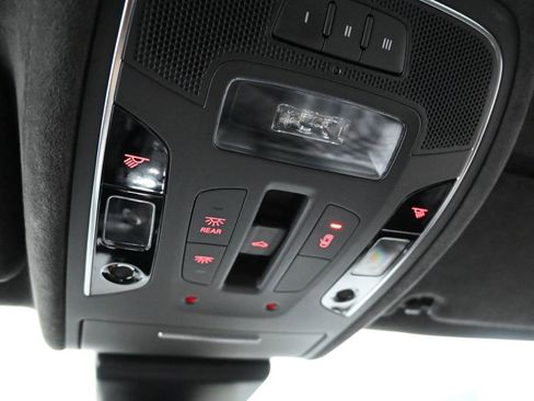 Used 2018 Audi S6 Prestige w/ S Sport Package image 27