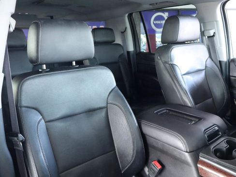 Used 2016 GMC Yukon XL SLT w/ Open Road Package RWD image 44