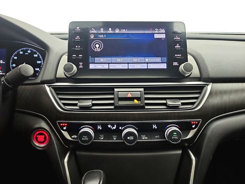 Used 2021 Honda Accord EX-L image 17