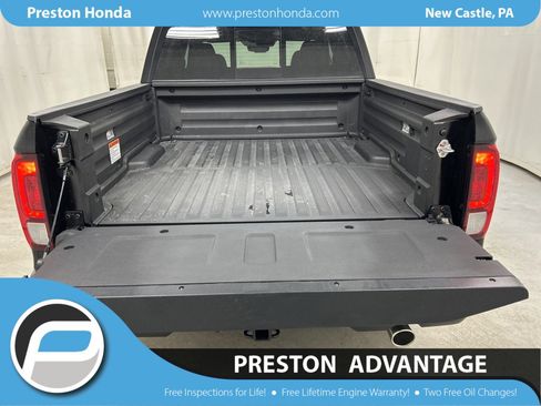 New 2026 Honda Ridgeline Black Edition image 3