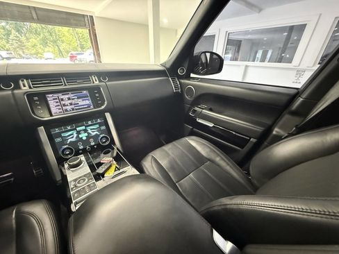 Used 2014 Land Rover Range Rover Supercharged image 15