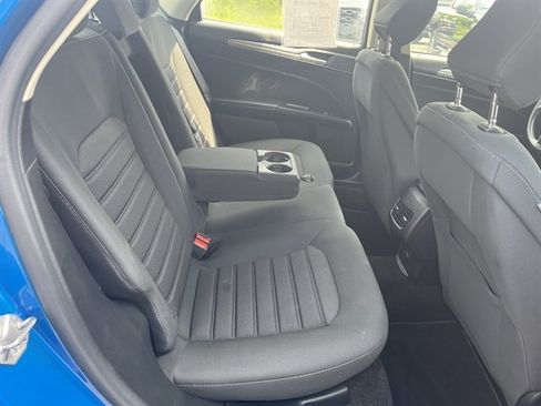 Used 2020 Ford Fusion SE AWD/4WD image 34