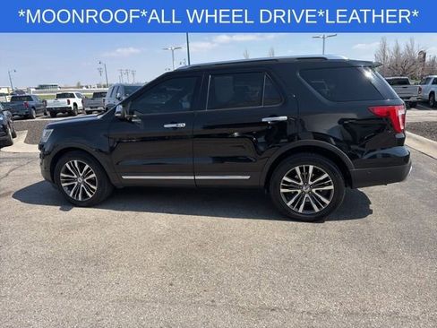 Used 2017 Ford Explorer Platinum AWD/4WD image 9