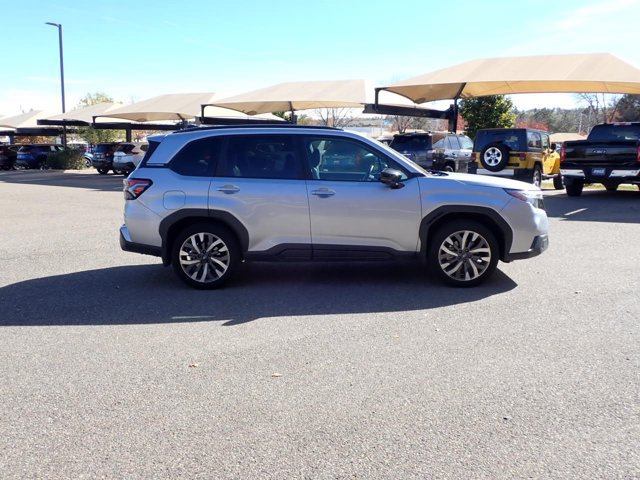 Used 2026 Subaru Forester Touring w/ Touring Package AWD/4WD image 4