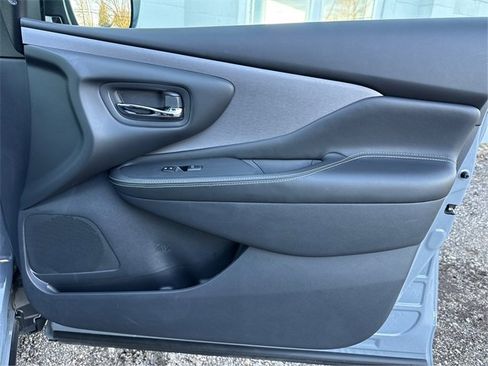 Used 2022 Nissan Murano SV w/ SV Midnight Edition Package image 25