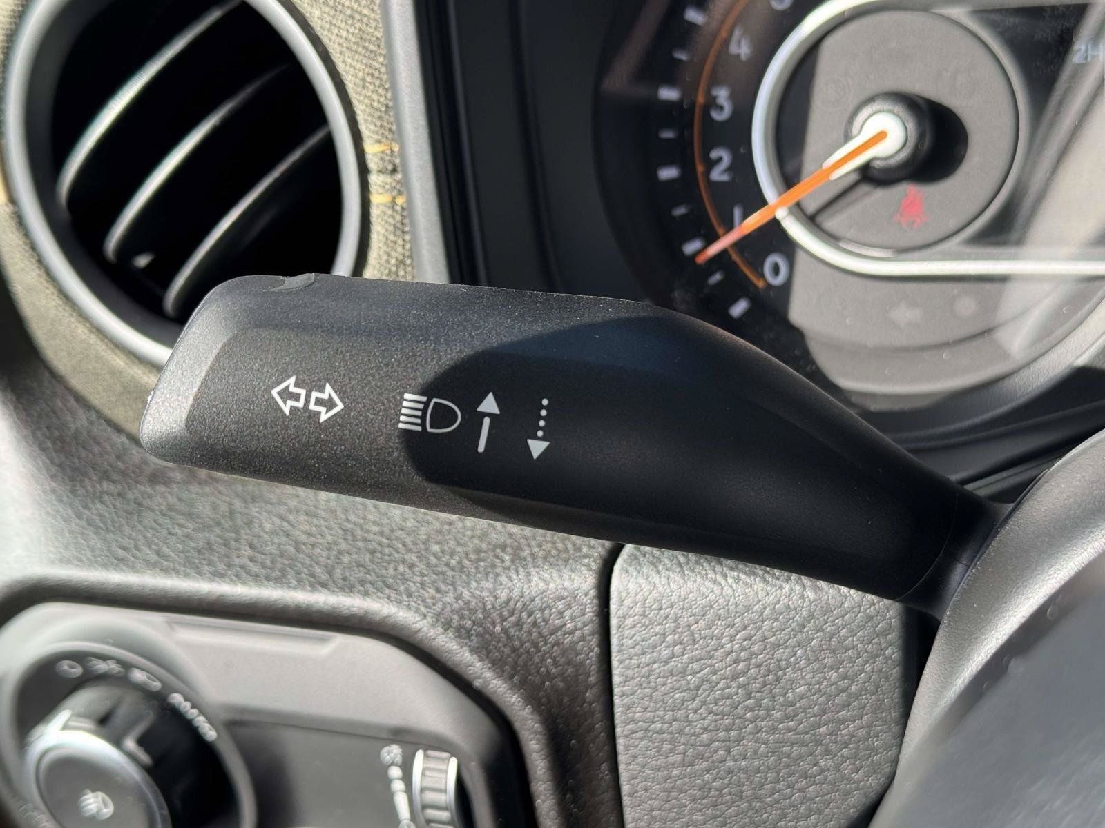 New 2026 Jeep Wrangler Unlimited Sport AWD/4WD image 11
