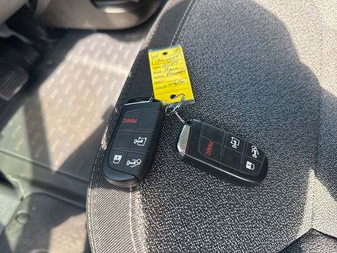 Used 2024 RAM ProMaster 2500 image 27