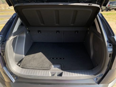 Used 2025 Hyundai Kona Limited FWD image 32