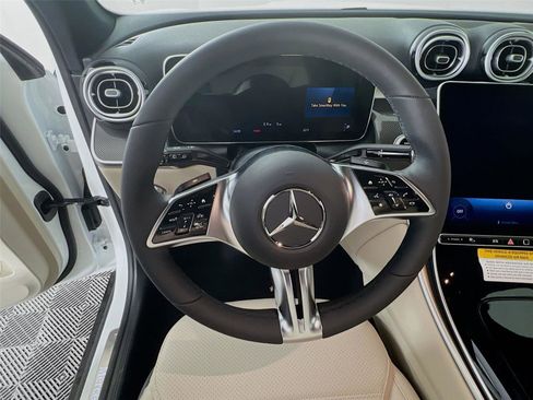 New 2026 Mercedes-Benz GLC 300 4MATIC image 10