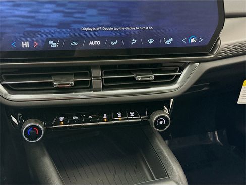 New 2026 Chevrolet Equinox EV LT w/ Comfort Package image 10