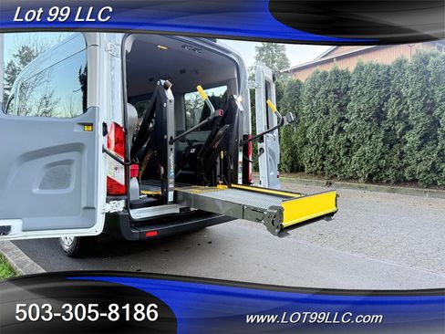 Used 2018 Ford Transit 150 XL image 52