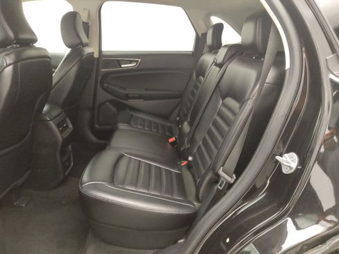 Used 2022 Ford Edge SEL image 18
