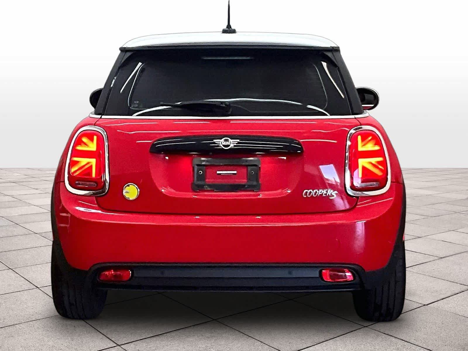 Used 2023 MINI Cooper SE FWD image 6