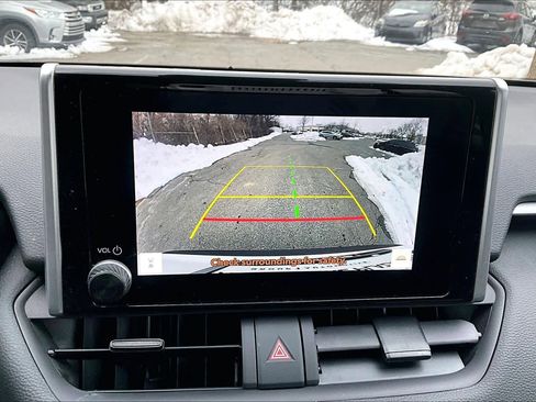 Certified 2023 Toyota RAV4 LE image 27