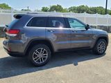 Used 2020 Jeep Grand Cherokee Laredo w/ 18" Wheel & 8.4" Radio Group image 5