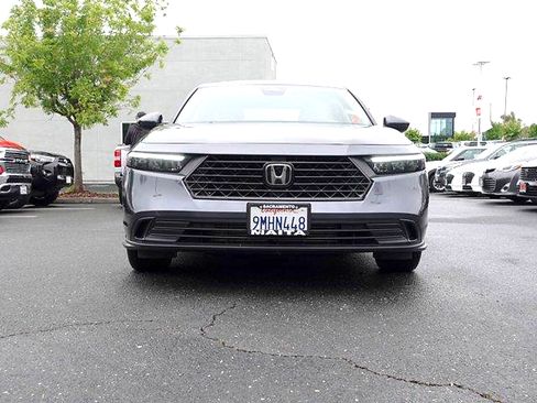 Used 2024 Honda Accord EX image 8