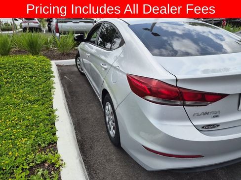 Used 2018 Hyundai Elantra SE FWD image 13