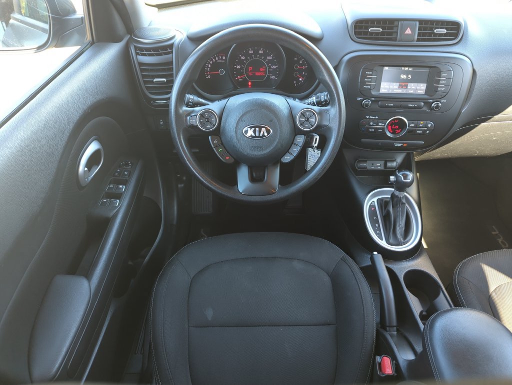 Used 2017 Kia Soul + FWD image 14