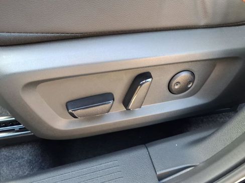 New 2026 Nissan Rogue SV image 25