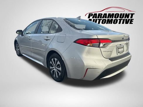 Used 2022 Toyota Corolla LE image 5