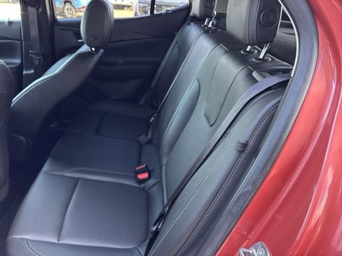 Used 2024 Buick Encore GX Sport Touring image 15