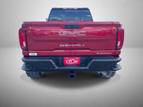 Used 2022 GMC Sierra 2500 Denali AWD/4WD image 4