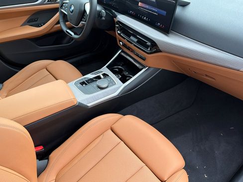 Certified 2025 BMW 430i w/ Premium Package image 19