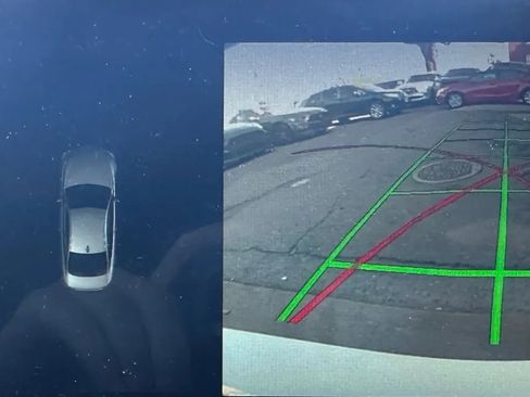 Used 2017 BMW M4 Coupe image 18