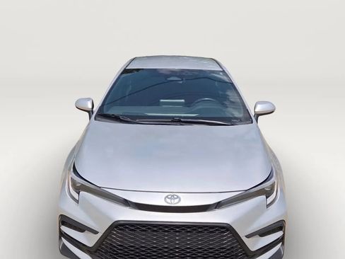 Used 2025 Toyota Corolla SE FWD image 5