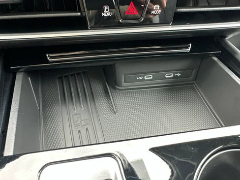 Certified 2026 Volkswagen Atlas Peak Edition AWD/4WD image 70