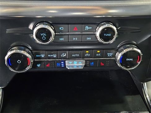 New 2025 Ford F150 Lariat w/ Equipment Group 501A Mid image 15