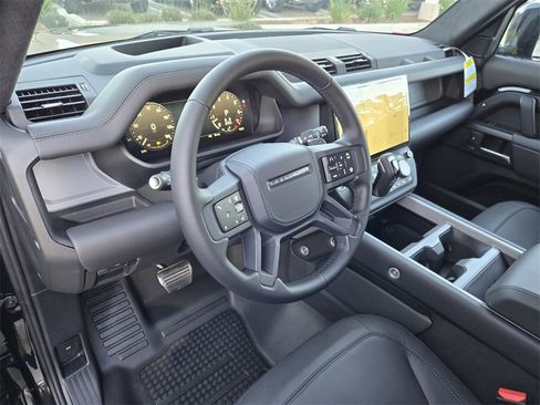 New 2026 Land Rover Defender 130 V8 image 9
