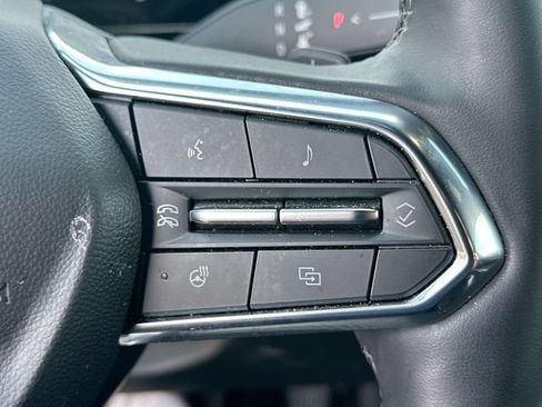 Used 2025 Chevrolet Equinox LT w/ Convenience Package II FWD image 42