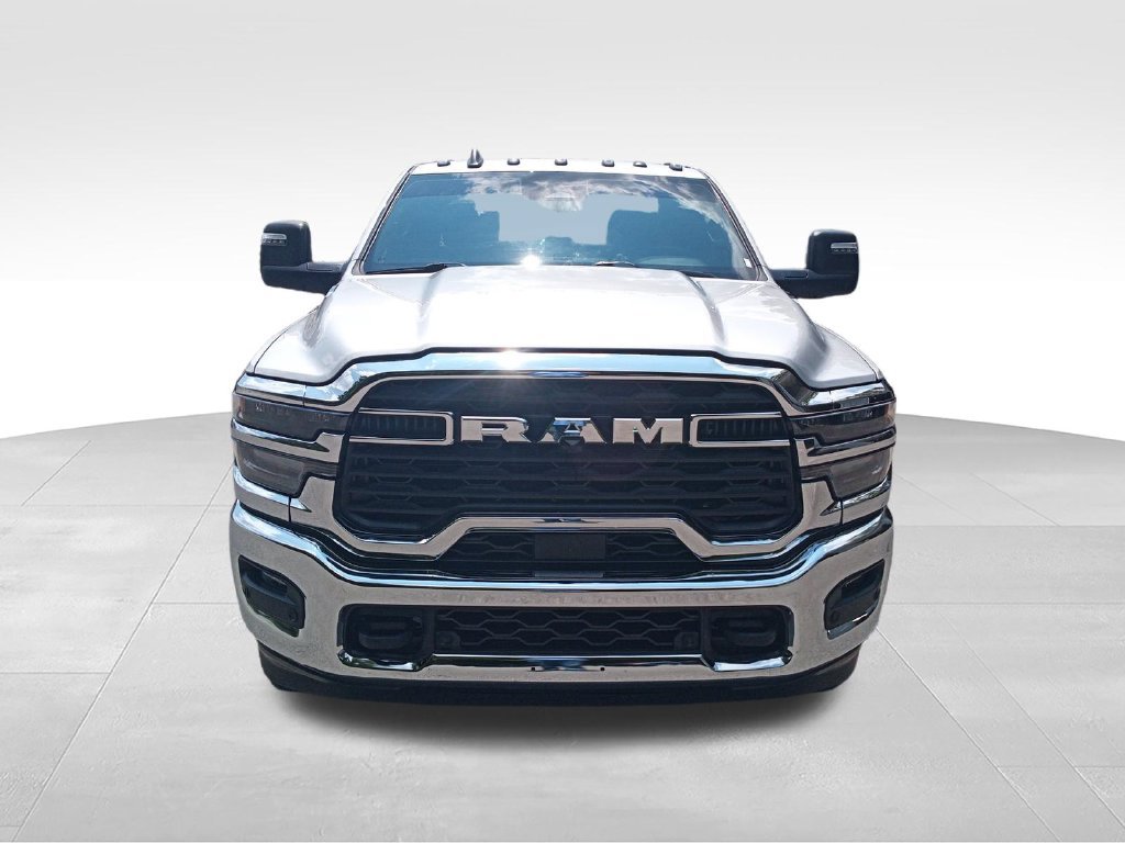 Used 2025 RAM 3500 Big Horn AWD/4WD image 8