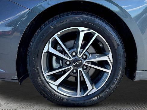 Used 2023 Kia Forte LXS FWD image 33