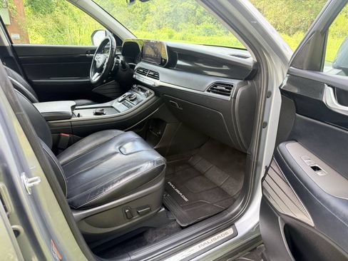 Used 2021 Hyundai Palisade Limited FWD image 29