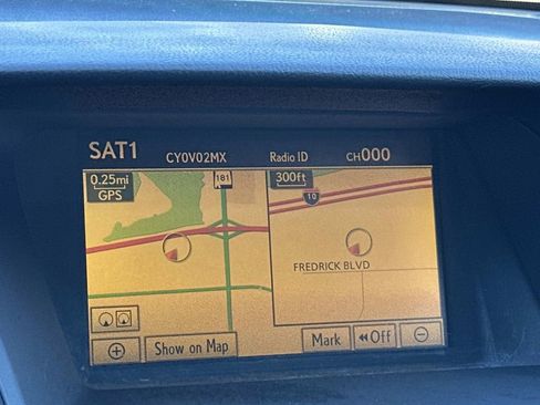 Used 2011 Lexus RX 350 2WD w/ Luxury Pkg image 20