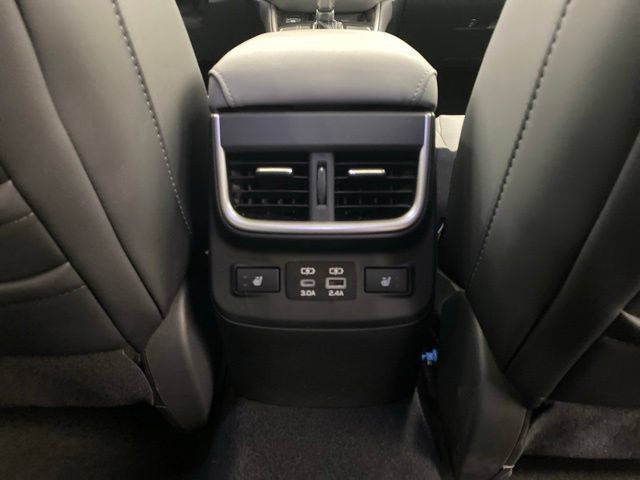 Used 2025 Subaru Outback Limited AWD/4WD image 37