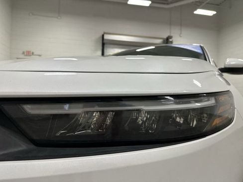 Used 2023 Honda Accord EX-L image 11