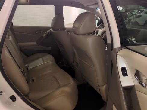 Used 2010 Nissan Murano SL w/ Leather Pkg image 11