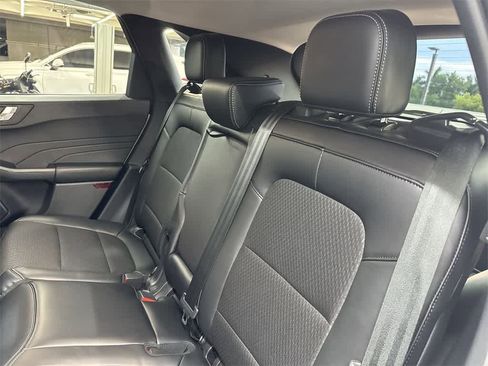 Used 2025 Ford Escape PHEV image 22