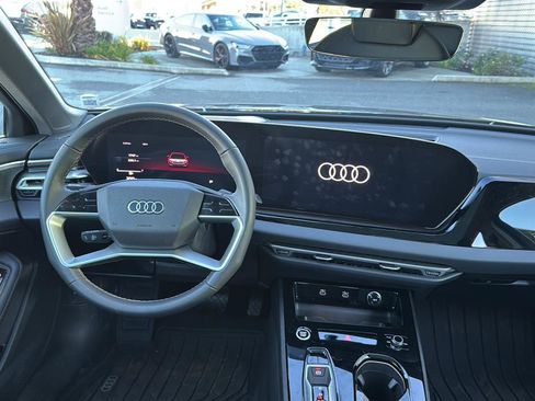 Used 2025 Audi A5 2.0T Premium Plus w/ Premium Plus image 10