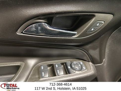 Used 2024 Chevrolet Equinox LT AWD/4WD image 11