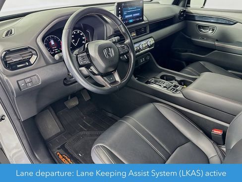 Certified 2024 Honda Pilot TrailSport image 11